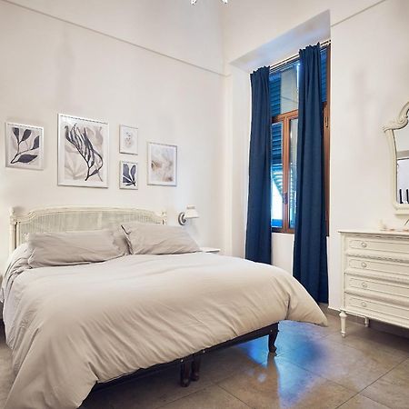 Hotel A Ca' De Lisetta à Albenga Extérieur photo