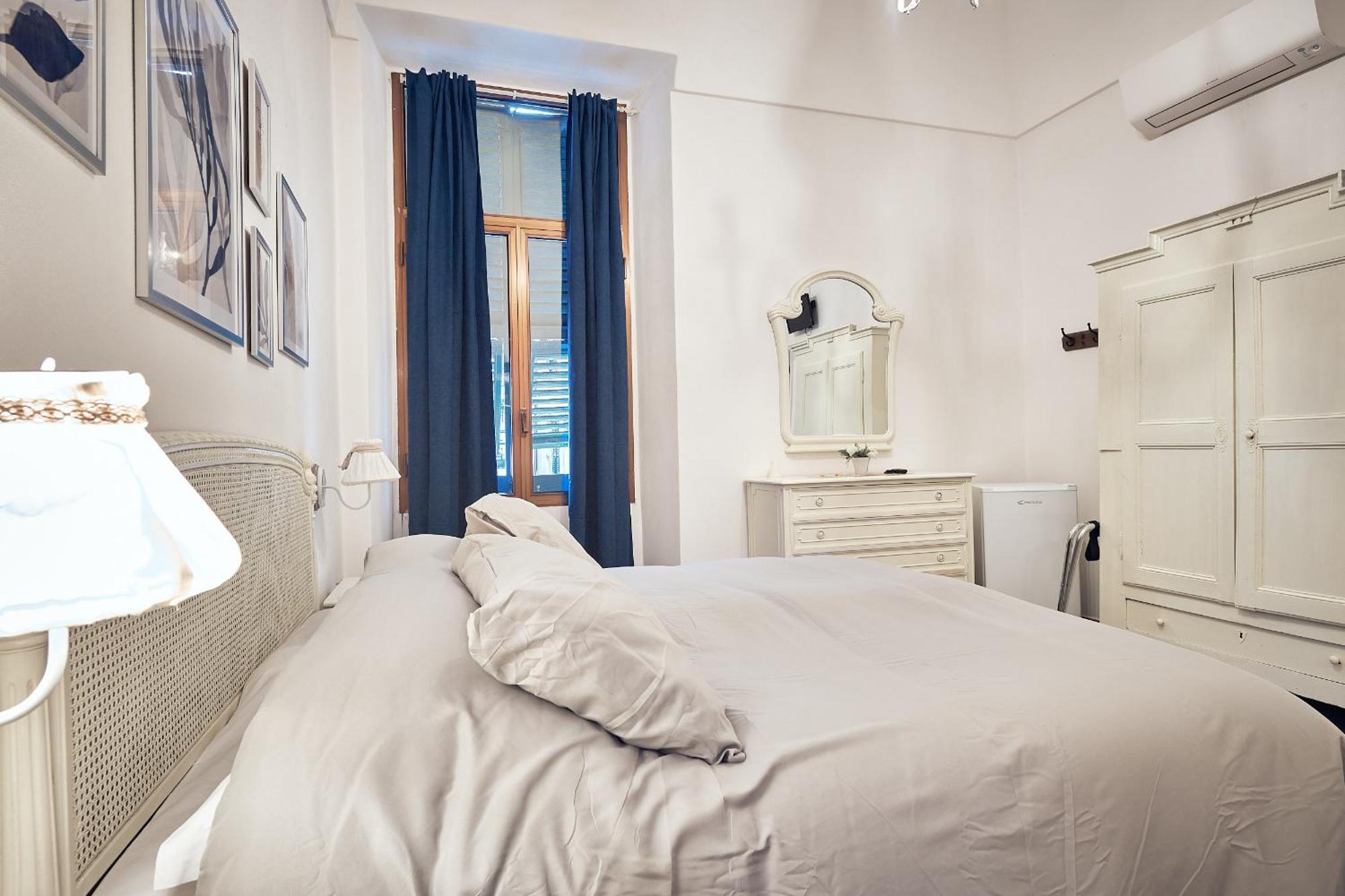 Hotel A Ca' De Lisetta à Albenga Extérieur photo