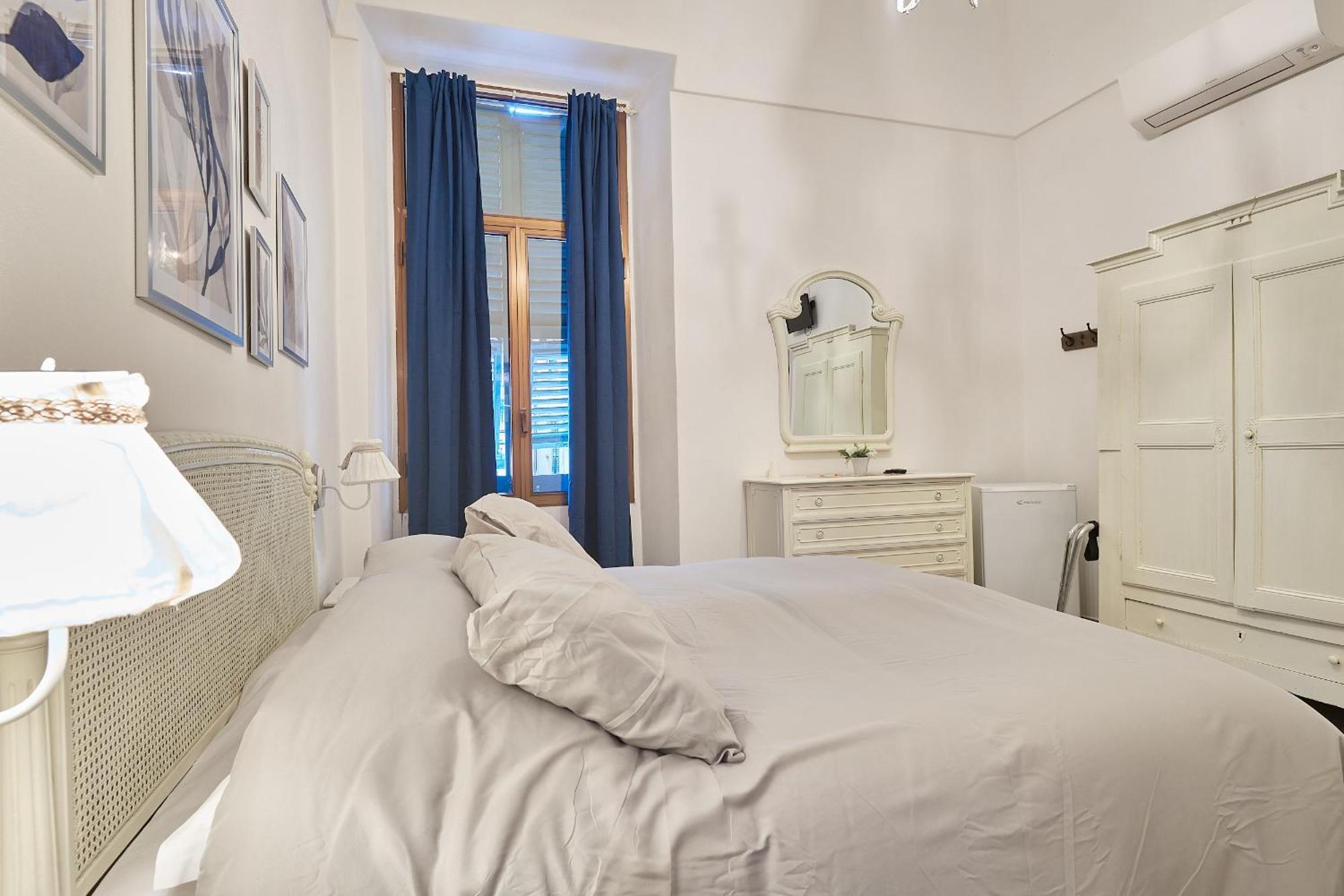 Hotel A Ca' De Lisetta à Albenga Extérieur photo