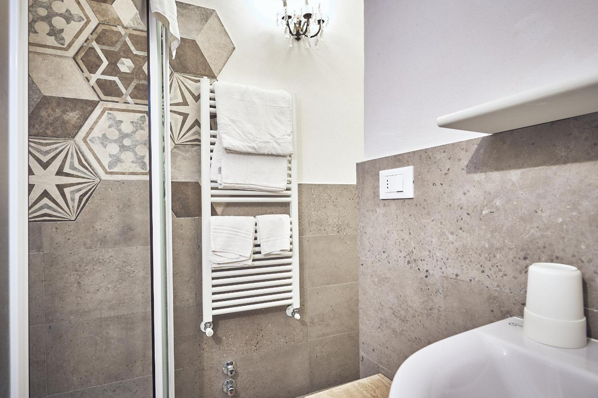 Hotel A Ca' De Lisetta à Albenga Extérieur photo